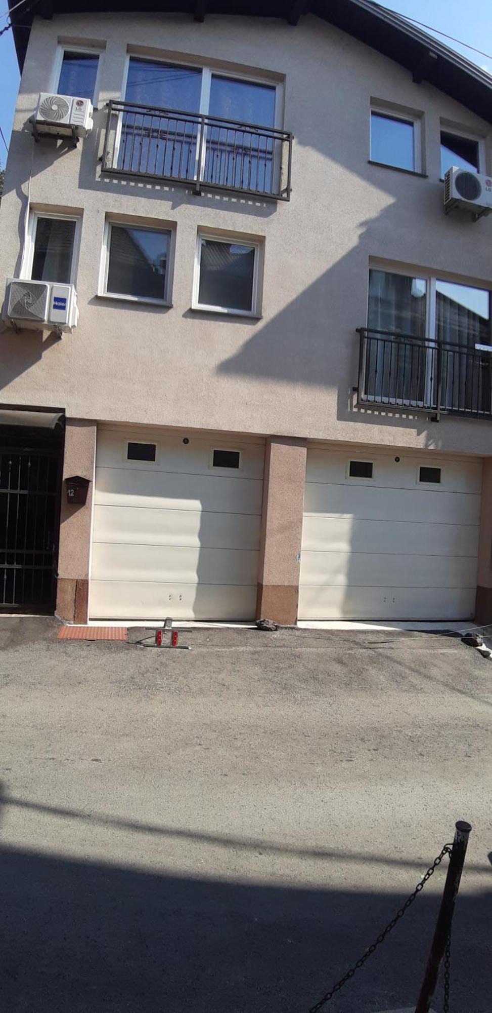 Our Way S Apartment With Airco And Own Garage Σαράγεβο Δωμάτιο φωτογραφία